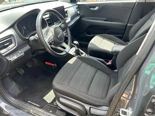 Kia Stonic 1.0 T-GDi MHEV DynamicLine 2022 Benzine 23