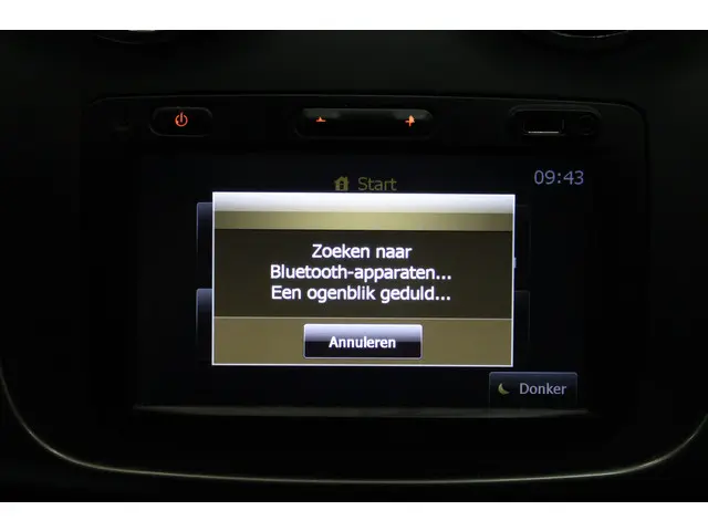 Dacia Logan MCV 0.9 TCe Prestige 2014 Benzine 12