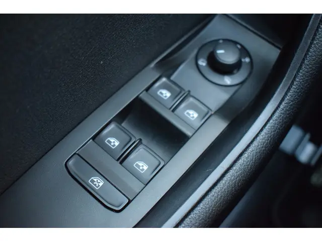 Škoda Superb Combi 1.4 TSi Ambition 2017 Benzine 30