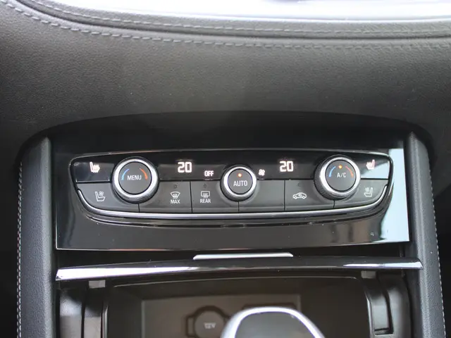 Opel Grandland X 1.2 Turbo Innovation 2019 Benzine 16