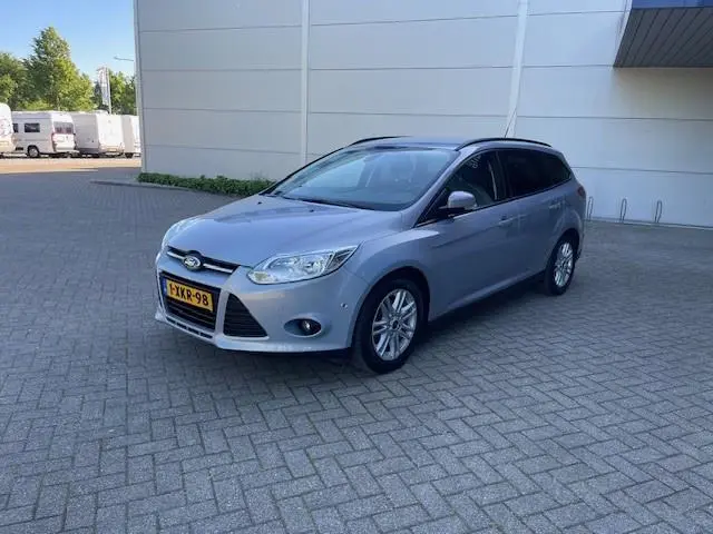 Ford Focus Wagon 1.0 EcoBoost Titanium 2013 Benzine 9