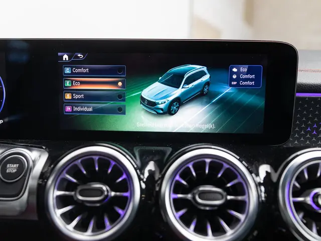 Mercedes-Benz EQB 250+ AMG Line LIMITED 2025 Elektrisch 15