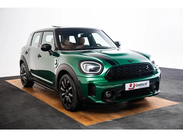 MINI Countryman Cooper SE ALL4 2022 Hybride Benzine 15