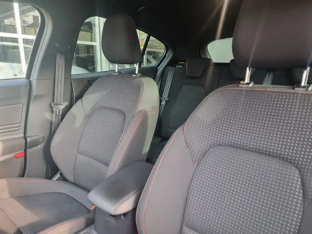 Ford Focus 1.0 EcoBoost ST Line Business 2019 Benzine 10