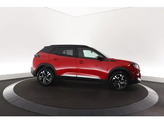 Peugeot 2008 PureTech 130 GT 2022 Benzine 6