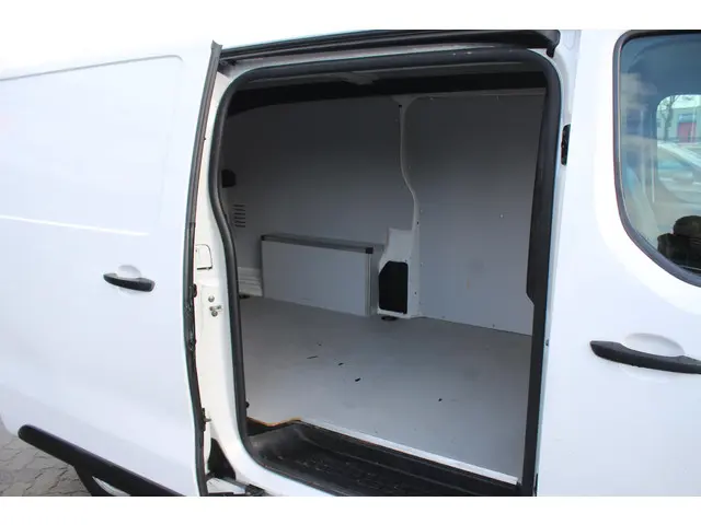 Citroën Jumpy 2.0 BlueHDI 120 Business XL S&S 2019 Diesel 13