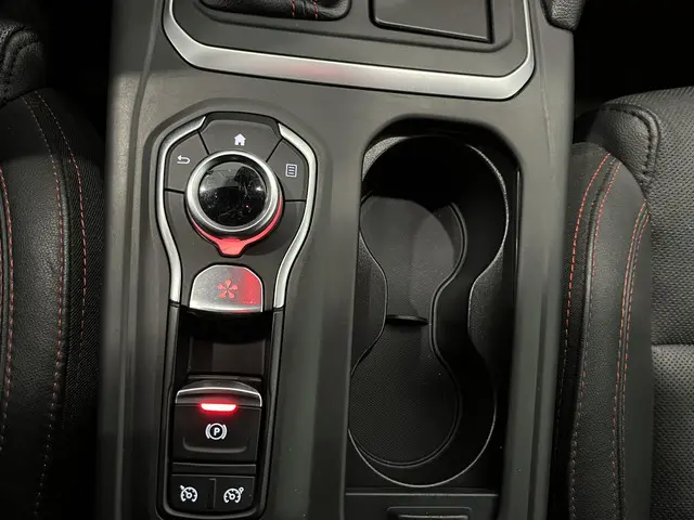 Renault Talisman 1.3 TCe 160 EDC S-Edition 2019 Benzine 40