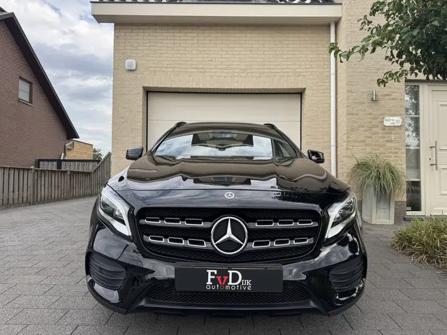 Mercedes-Benz GLA 180 AMG Aut 2019 Benzine 9