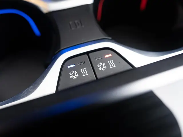 BMW X5 xDrive50e 2023 Hybride Benzine 34