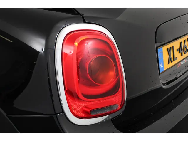 MINI Cooper 1.5 Automaat 5 drs 2018 Benzine 30