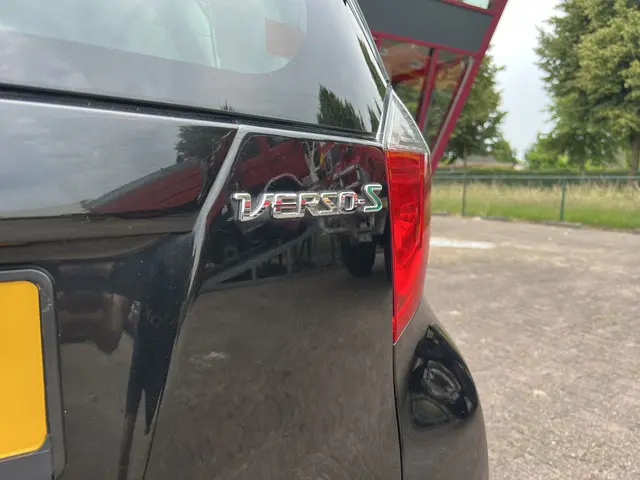 Toyota Verso-S 1.3 VVT-i Comfort 2012 Benzine 5