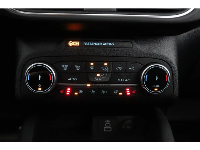Ford Kuga 2.5 PHEV 225 Vignale 2023 Hybride Benzine 26
