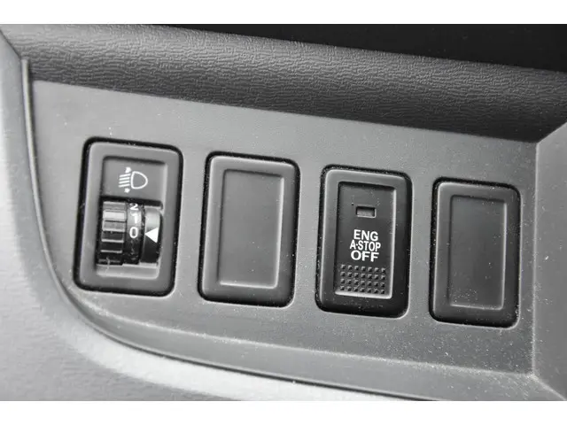 Suzuki Alto 1.0 Comfort EASSS 2014 Benzine 6