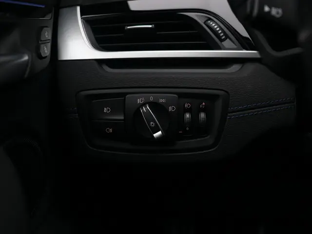 BMW X1 sDrive18i 2021 Benzine 35