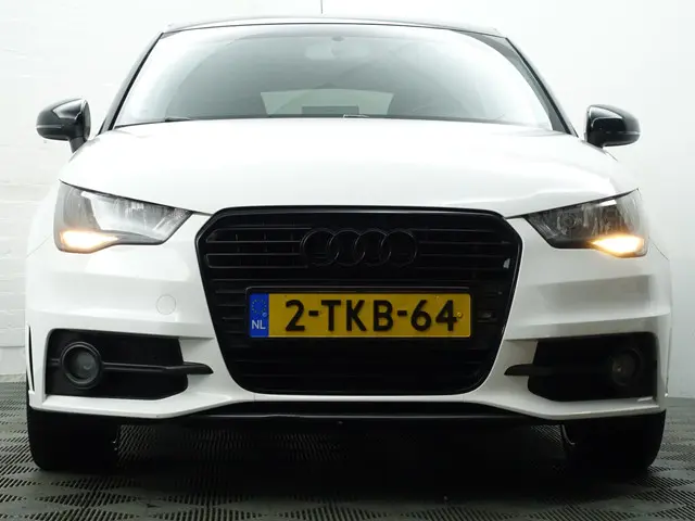 Audi A1 Sportback 1.2 TFSI S Line- 2014 Benzine 26