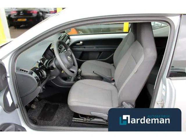 Volkswagen up! 1.0 take up! BlueMotion Airco 2016 Benzine 7