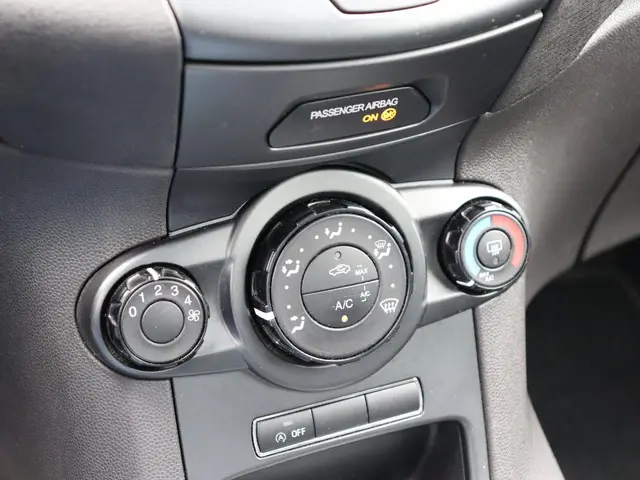Ford Fiesta 1.0 Style airco org NL 2013 Benzine 13