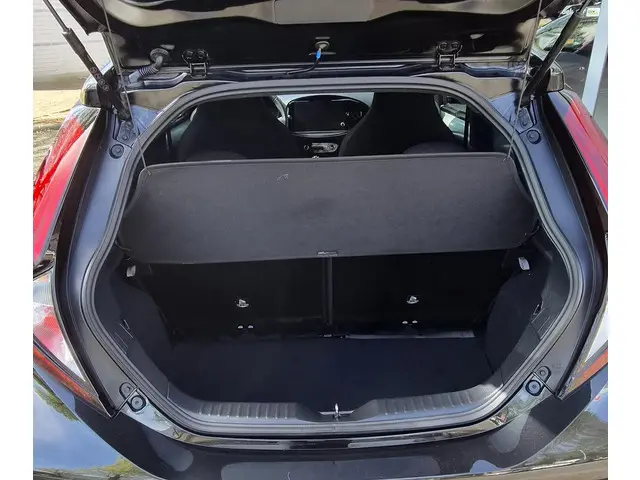 Toyota Aygo X 1.0 VVT-i MT Envy 2024 Benzine 9