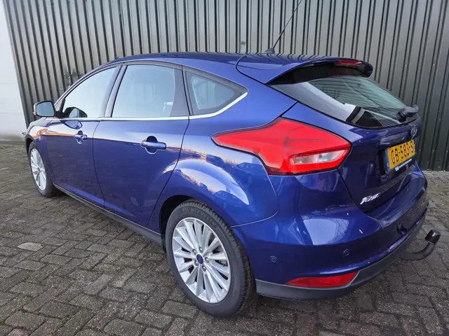 Ford Focus 1.5 Titanium Edition 2015 Benzine 3