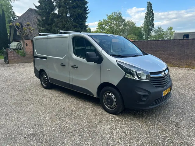 Opel Vivaro 1.6 CDTI L1H1 DC Edition 2016 Diesel 8