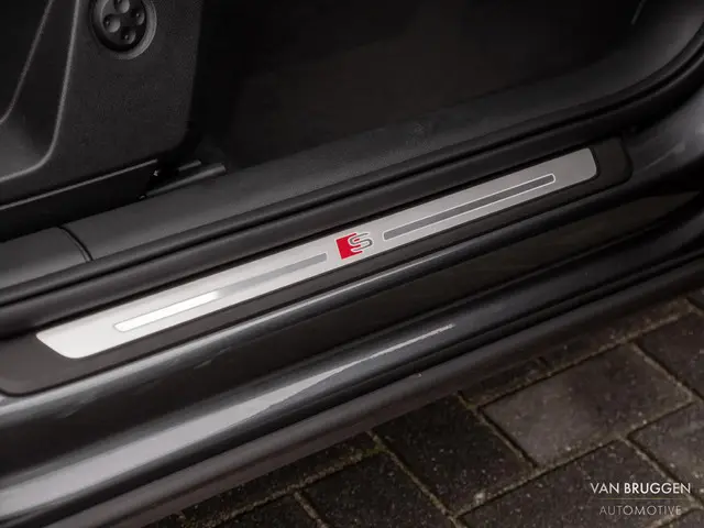 Audi Q2 35 TFSI S-Line 2021 Benzine 41