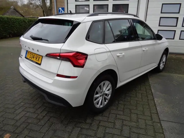 Škoda Kamiq 1.0 TSI Ambition 2023 Benzine 3