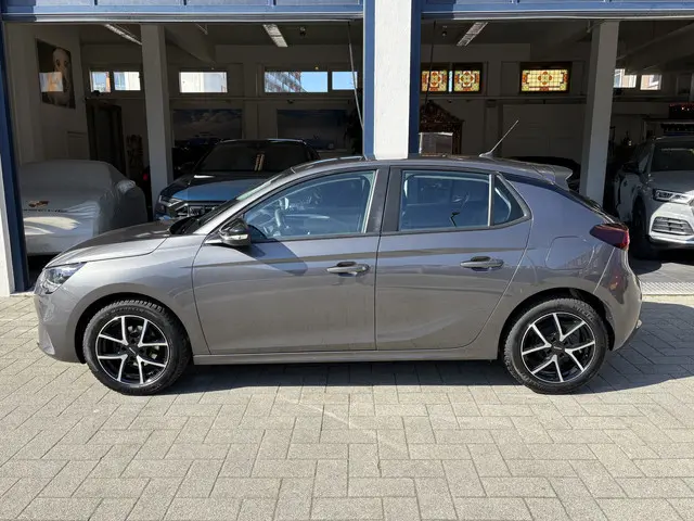 Opel Corsa 1.2 Edition 2020 Benzine 2