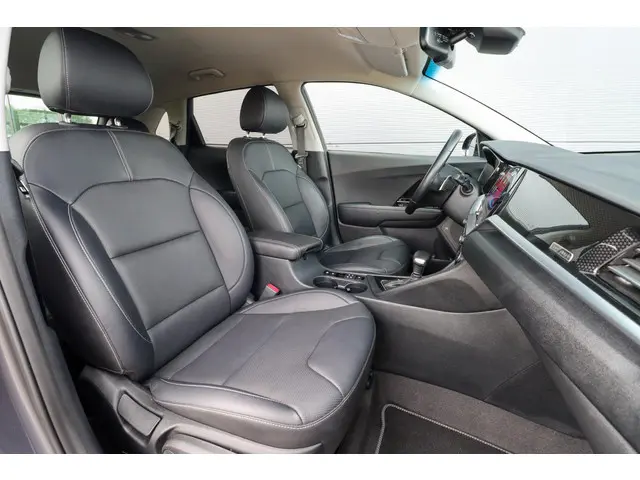 Kia Niro 1.6 GDi PHEV ExecutiveLine 2021 Hybride Benzine 11