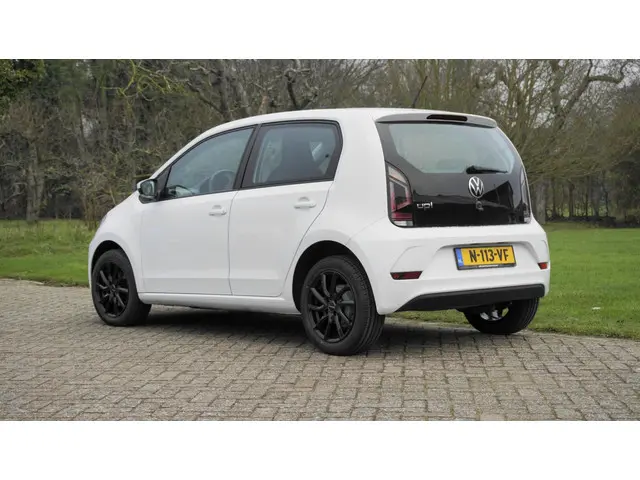 Volkswagen up! 2