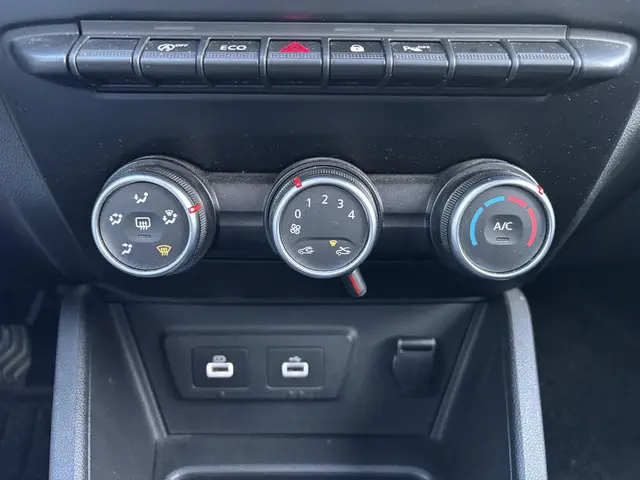 Dacia Duster 1.0 TCe Bi-Fuel Comfort 2022 Benzine 11