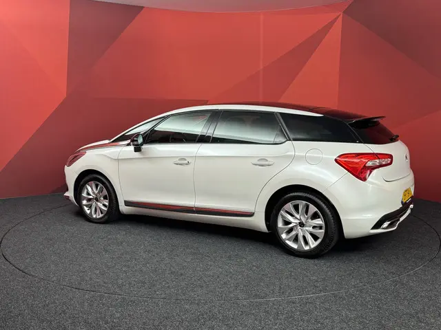 DS DS 5 1.6 THP Business Executive 2016 Benzine 19