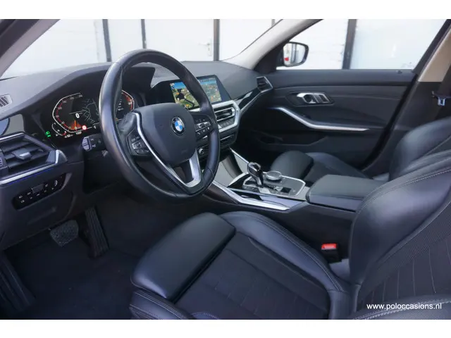 BMW 3 Serie 320i 2020 Benzine 4