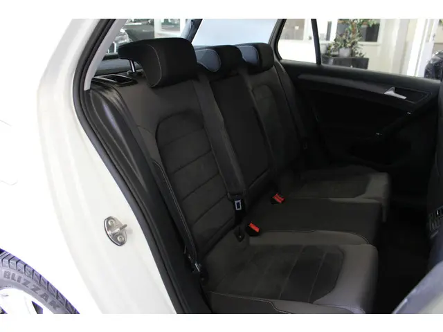 Volkswagen Golf 1.6 TDI Comfortline Business 2019 Diesel 17