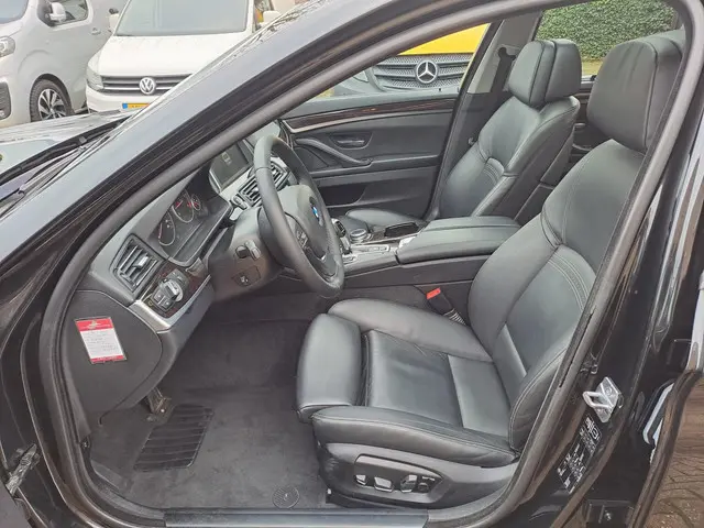 BMW 5 Serie 525d High Executive 2013 Diesel 18