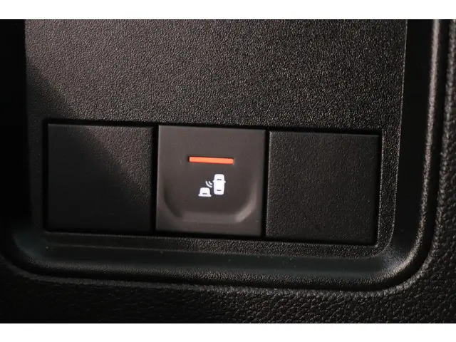 Dacia Duster 1.3 TCe 150 Journey EDC 2023 Benzine 14