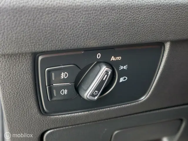 Volkswagen Passat Variant 1.6 TDI Highline 2018 Diesel 30