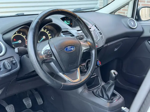 Ford Fiesta 1.0 Style 2016 Benzine 17