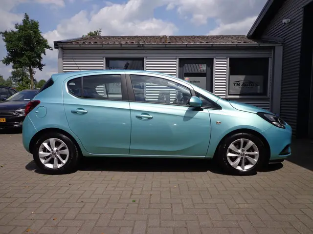 Opel Corsa 1.4 Edition 5-DRS ! AIRCO / 135.109 KM ! 2016 Benzine 5