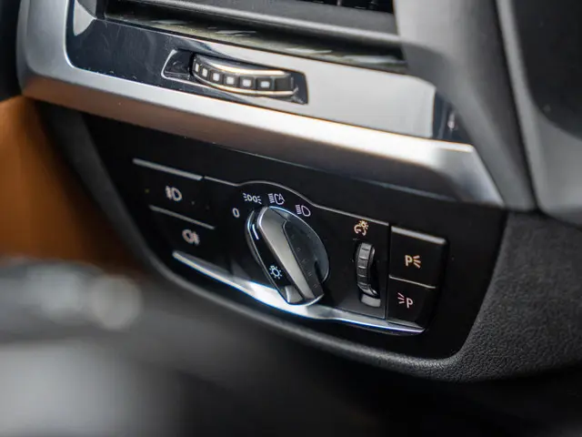 BMW X3 xDrive20i 2020 Benzine 34