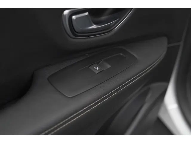 Renault Grand Scénic TCe 140 EDC Intens 2021 Benzine 31