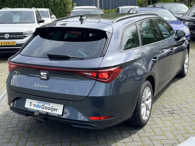 SEAT Leon Sportstourer 1.5 TSI Style 2021 Benzine 3