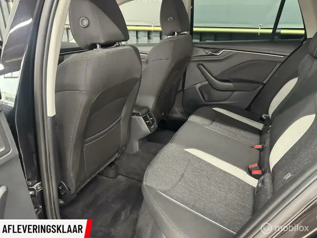 Škoda Kamiq 1.5 TSI ACT Business Edition 2021 Benzine 13