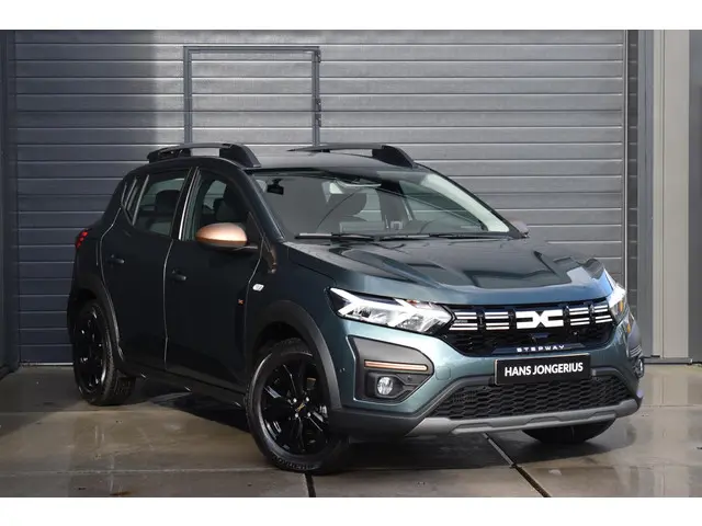 Dacia Sandero Stepway TCe 110 Extreme 2024 Benzine 7