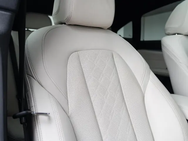 BMW i4 M50 2023 Elektrisch 12