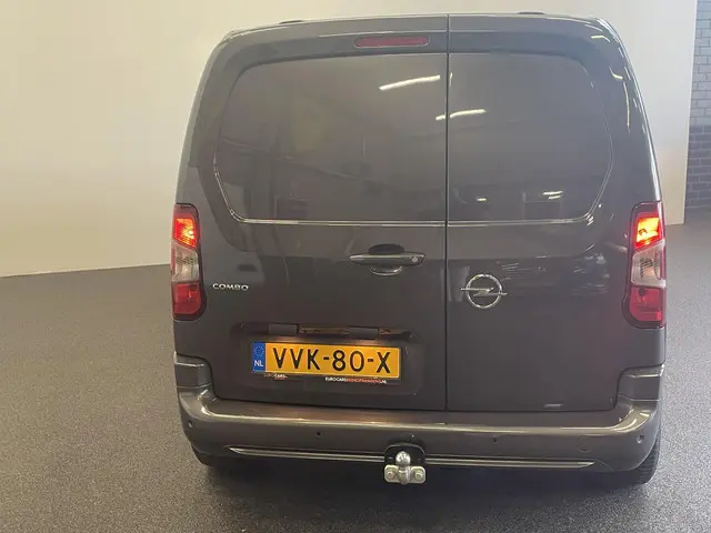 Opel Combo 130pk L1H1 2023 Diesel 29
