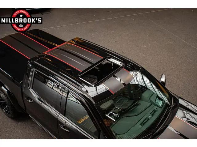 Chevrolet Silverado High Country 6.2 V8 2024 LPG/Gas 33