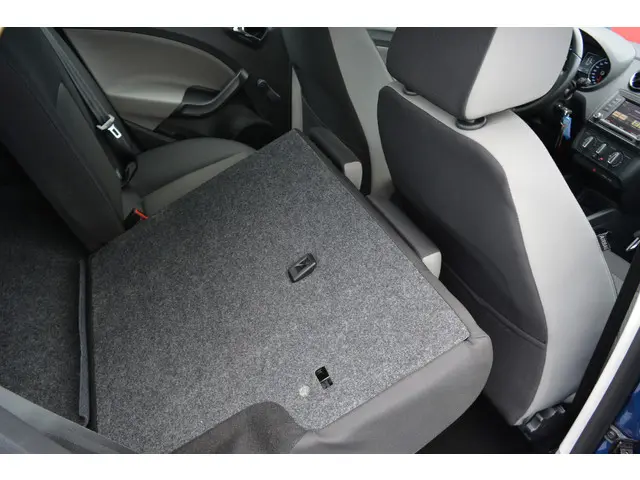 SEAT Ibiza ST 1.0 EcoTSI Style Connect 2016 Benzine 21