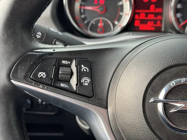 Opel ADAM 1.4 Turbo S 2015 Benzine 27