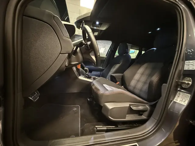 Volkswagen Polo 2.0 TSI GTI 2024 Benzine 15