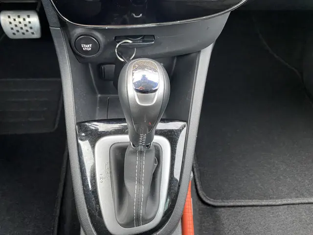 Renault Clio 1.2 GT 2014 Benzine 25